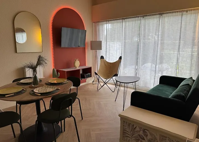 아파트 Ღ L'Oasis - Piscine, Parking & Wifi