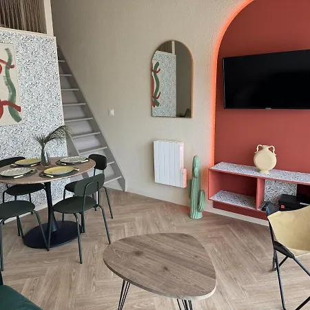 Ღ L'Oasis - Piscine, Parking & Wifi * La Rochelle (Charente-Maritime)