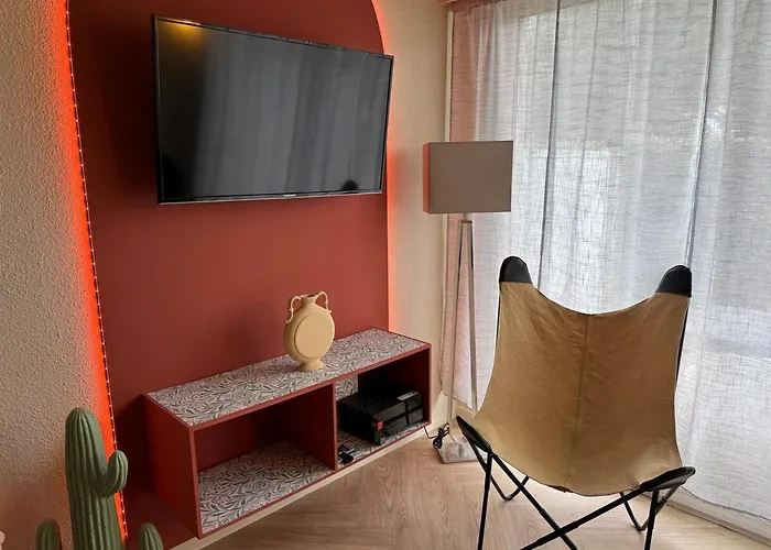 Apartamento Ღ L'Oasis - Piscine, Parking & Wifi